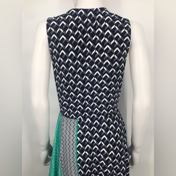 Superfoxx Handkerchief Faux Wrap Dress - Picture 3 of 10